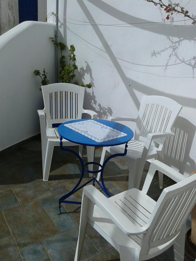 Floras Rooms And Studios Anafi Luaran gambar