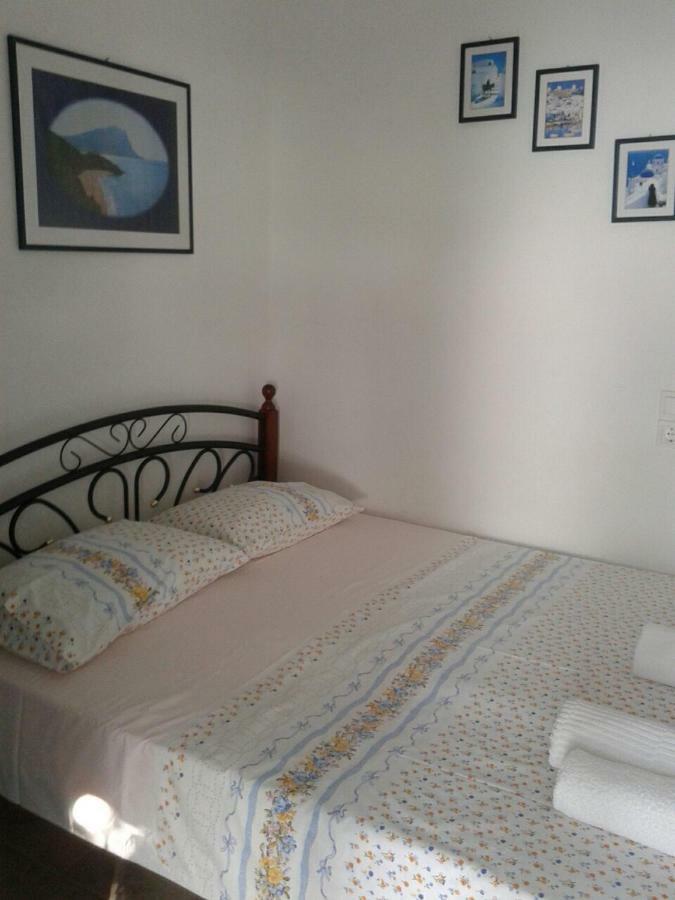 Floras Rooms And Studios Anafi Luaran gambar